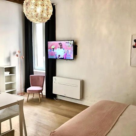 Design Suite Vieux Port Appartement Tout Equipe Climatise Marseille Extérieur photo
