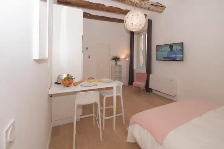 Design Suite Vieux Port Appartement Tout Equipe Climatise Marseille Extérieur photo